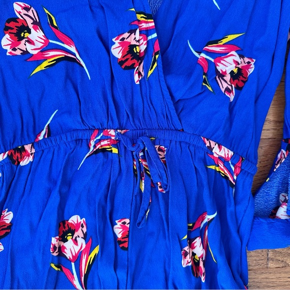 Beautiful Floral Romper from Express - Picture 4 of 13